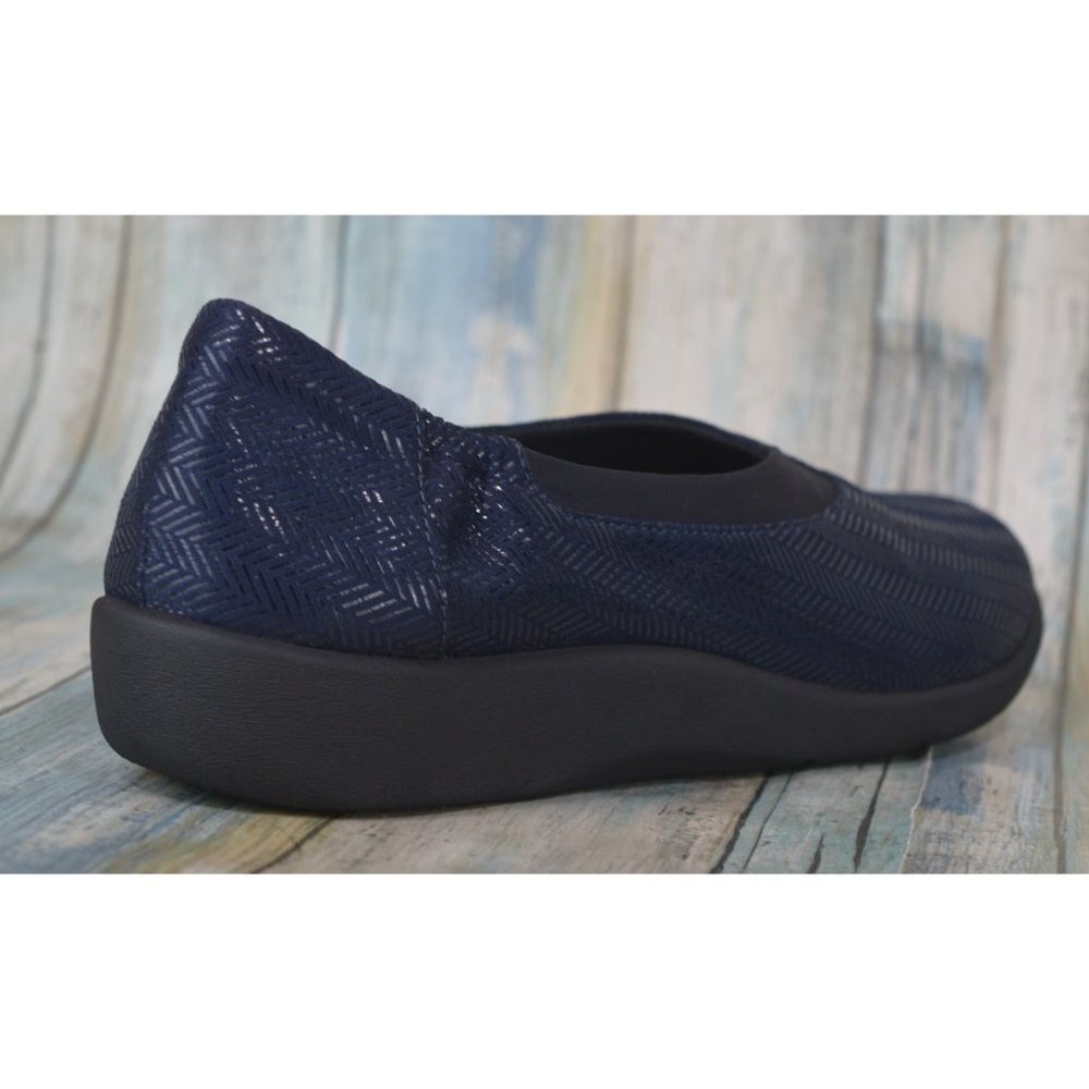 Clarks Sillian Jetay Loafers Size 11 Cloudstepper Flats Navy Blue Herringbone - Picture 8 of 11